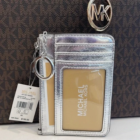 MICHAEL KORS
Jet Set Travel Small Top Zip Coin Pouch With ID
Silver 
NWT - Picture 4 of 16